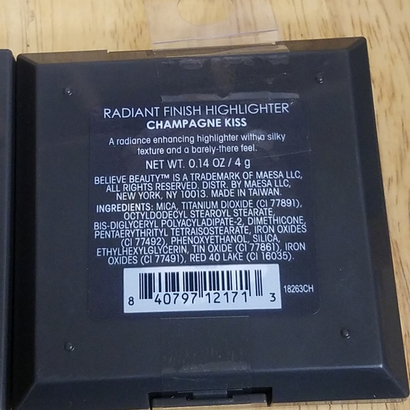 NWT (2) BELIEVE Beauty Radiant Finish Highlighters: Champagne Kiss + Good Vibes! - Picture 7 of 15